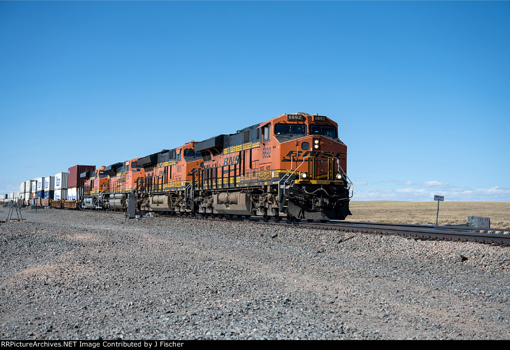 BNSF 6692